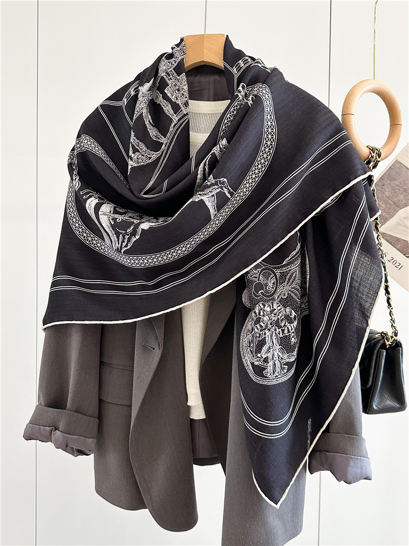 Zwart Paard Wol Zijde Blend Sj - Accessories Brand For Women recensie en prijs