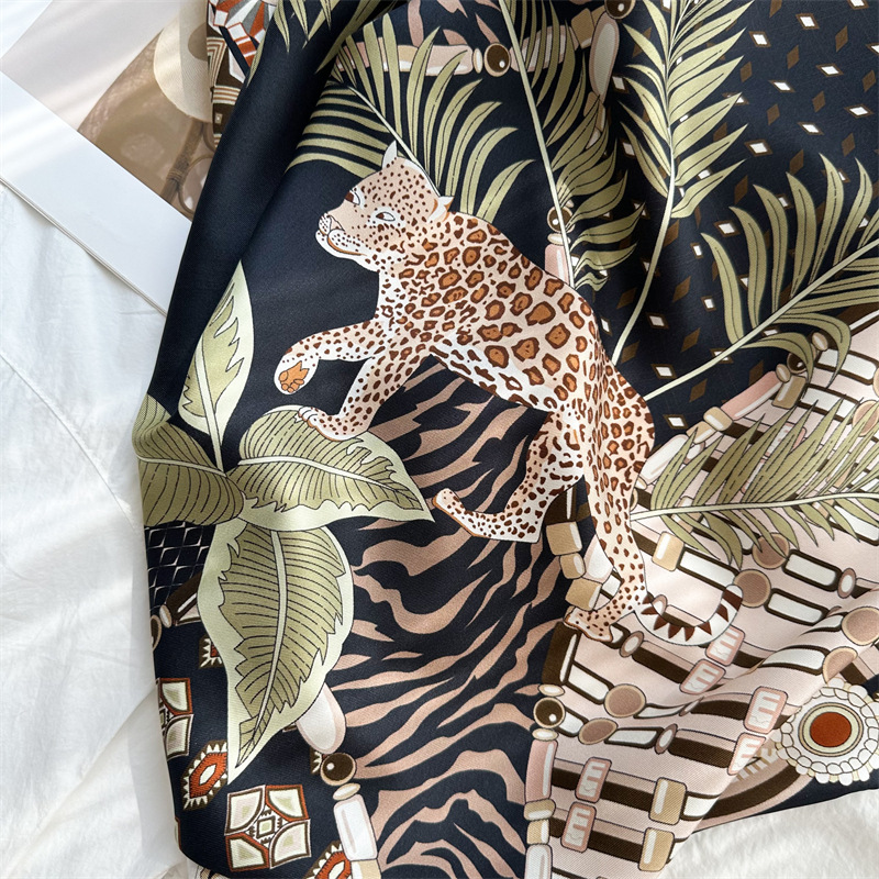 Twill Zijden Sjaal 90CM Merk L - Accessories Brand For Women recensie en prijs