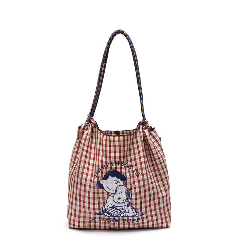 Snoopy Co-Branded Geborduurde  - Accessories Brand For Women recensie en prijs